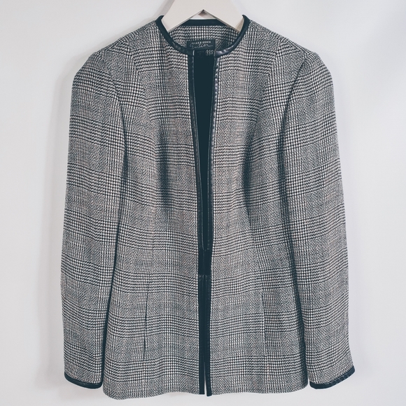 Vintage Houndstooth Blazer - Picture 4 of 9